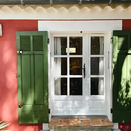 Le Cigalon Bed & Breakfast Le Beausset Exterior photo